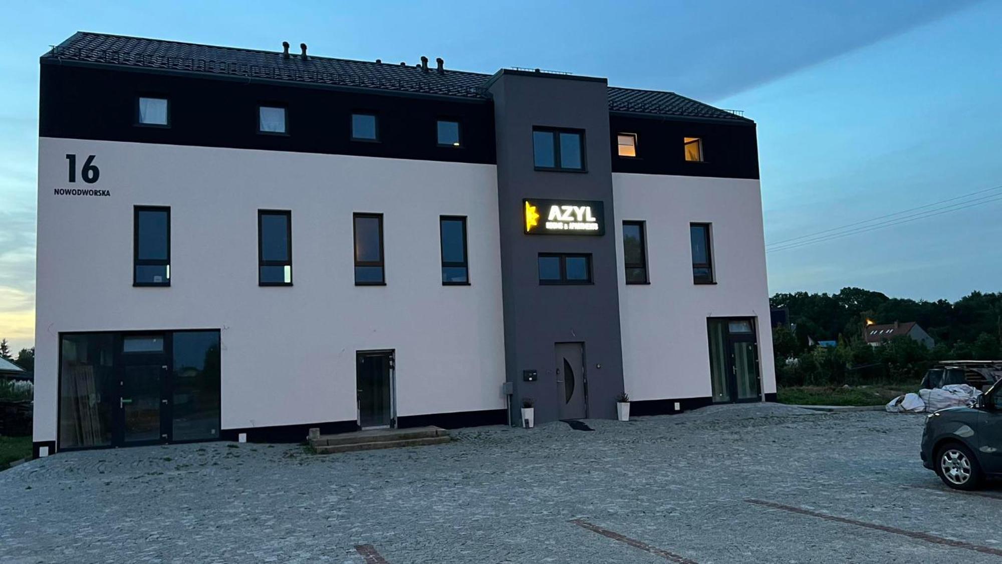 Azyl Hotel Legnica Exterior photo